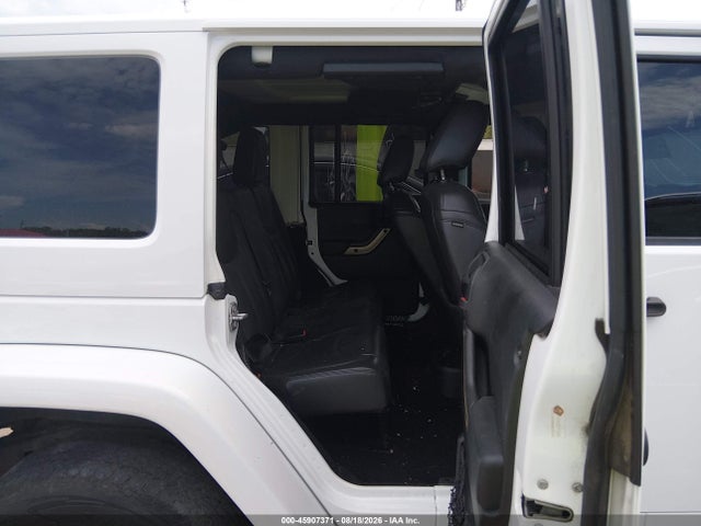 45907371 :رقم المزاد ، 1C4HJWEG9HL521110 vin ، 2017 Jeep Wrangler Unlimited Sahara مزاد بيع