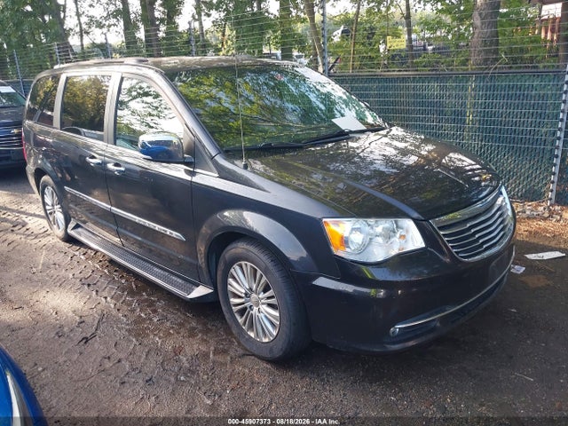 Продажа на аукционе авто 2015 Chrysler Town & Country Touring-l, vin: 2C4RC1CG9FR676376, номер лота: 45907373