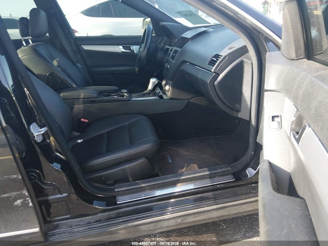 Продажа на аукционе авто 2008 Mercedes-benz C 300 Luxury/sport, vin: WDDGF54XX8F054213, номер лота: 45907407