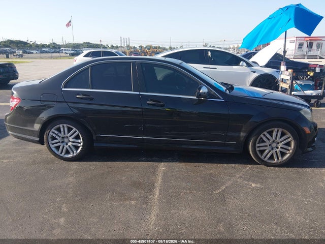 Продажа на аукционе авто 2008 Mercedes-benz C 300 Luxury/sport, vin: WDDGF54XX8F054213, номер лота: 45907407