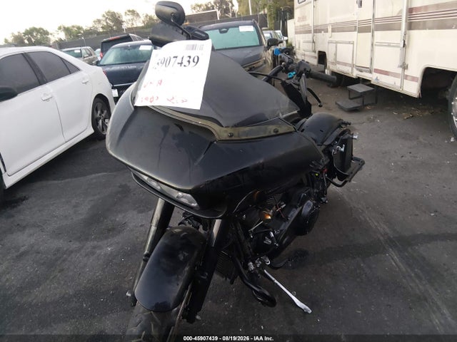 Harley-Davidson Fltrxst 2023 1HD1ACL2XPB647308 Image 2