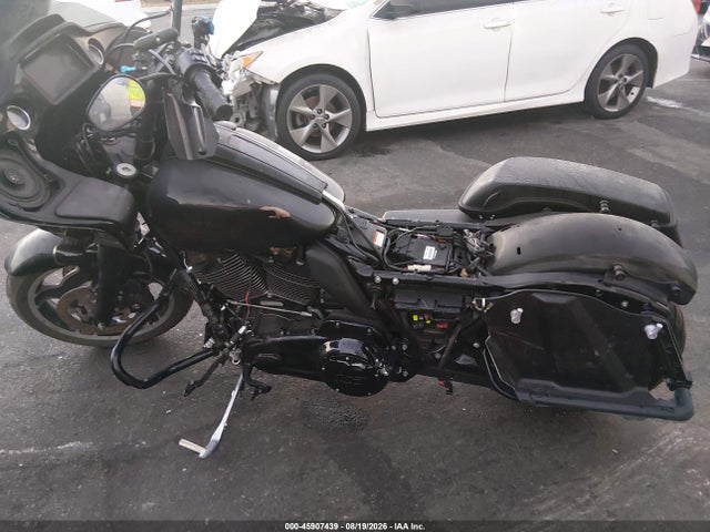 Harley-Davidson Fltrxst 2023 1HD1ACL2XPB647308 Image 12