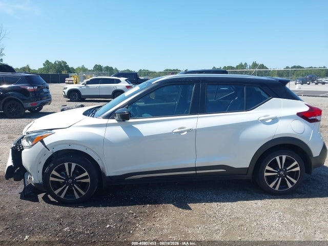 45907453 :رقم المزاد ، 3N1CP5CU6KL479425 vin ، 2019 Nissan Kicks Sr مزاد بيع