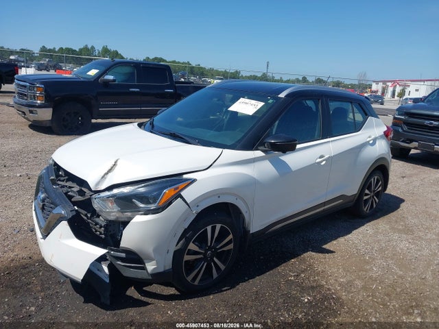 45907453 :رقم المزاد ، 3N1CP5CU6KL479425 vin ، 2019 Nissan Kicks Sr مزاد بيع