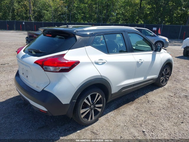 45907453 :رقم المزاد ، 3N1CP5CU6KL479425 vin ، 2019 Nissan Kicks Sr مزاد بيع
