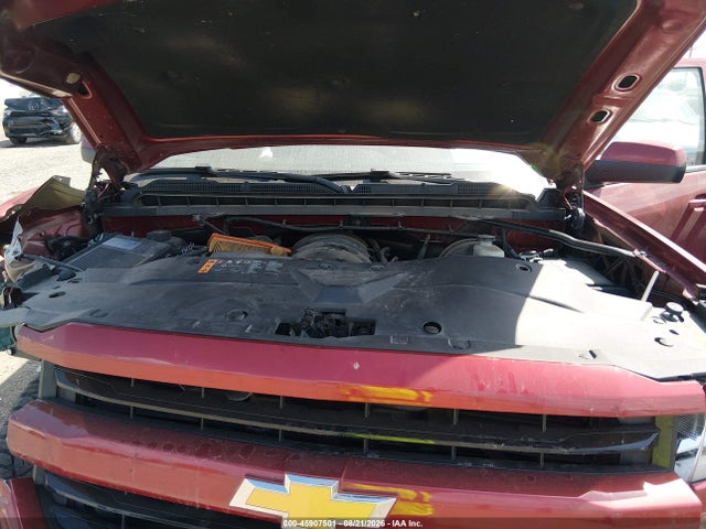 45907501 :رقم المزاد ، 3GCUKREC3JG509466 vin ، 2018 Chevrolet Silverado 1500 2lt مزاد بيع