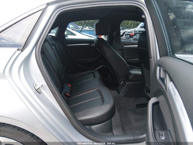 Продаж на аукціоні авто 2019 Audi A3 45 Premium, vin: WAUJEGFF3KA095075, номер лоту: 45907510