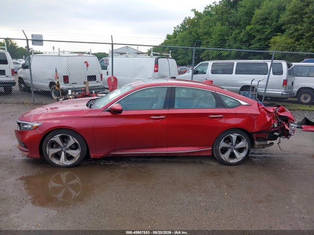 Продажа на аукционе авто 2018 Honda Accord Touring, vin: 1HGCV1F93JA011100, номер лота: 45907553