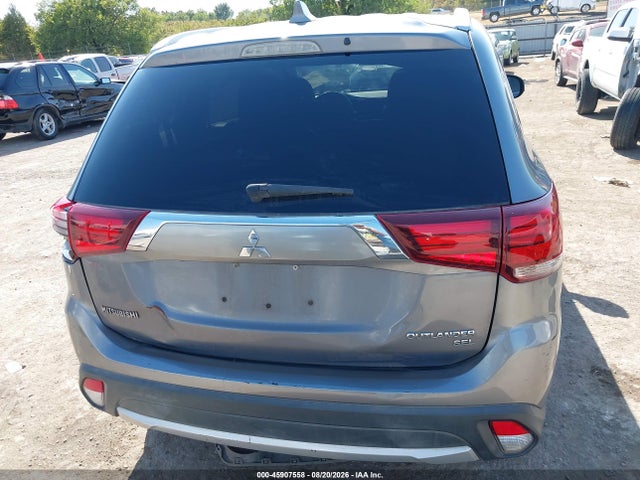 45907558 :رقم المزاد ، JA4AD3A35JJ004392 vin ، 2018 Mitsubishi Outlander Sel مزاد بيع