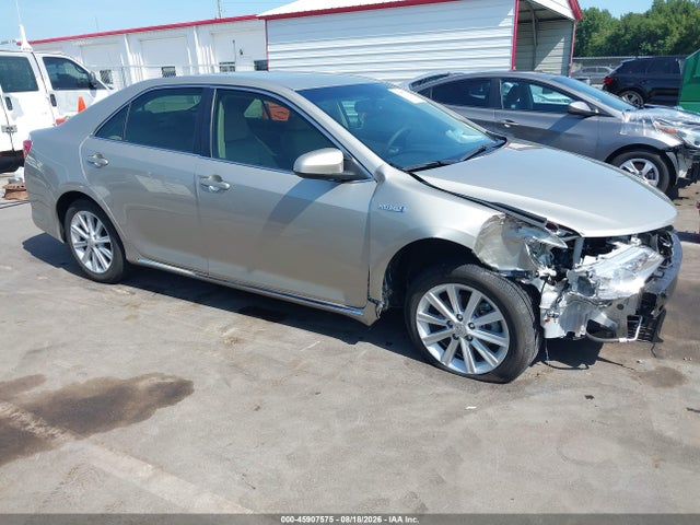 45907575 :رقم المزاد ، 4T1BD1FK1EU118890 vin ، 2014 Toyota Camry Hybrid Xle مزاد بيع