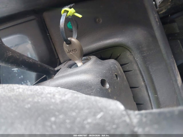 Продажа на аукционе авто 2000 Jeep Wrangler Sport, vin: 1J4FA49S6YP750034, номер лота: 45907587