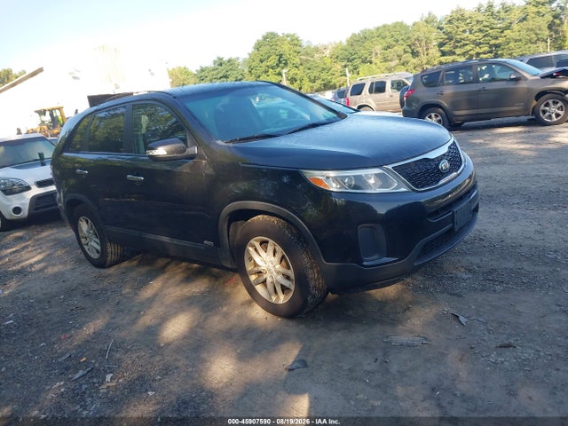 Продаж на аукціоні авто 2015 Kia Sorento Lx, vin: 5XYKTCA62FG650228, номер лоту: 45907590