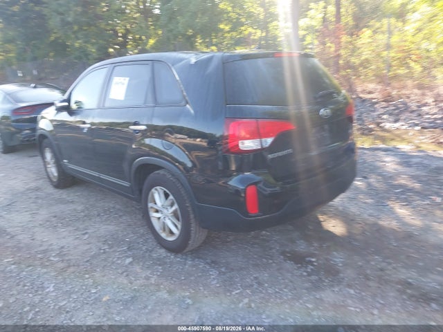 2015 Kia Sorento Lx მანქანა იყიდება აუქციონზე, vin: 5XYKTCA62FG650228, აუქციონის ნომერი: 45907590
