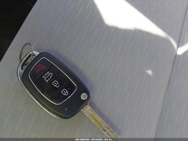 45907624 :رقم المزاد ، KM8J2CA41KU071782 vin ، 2019 Hyundai Tucson Se مزاد بيع