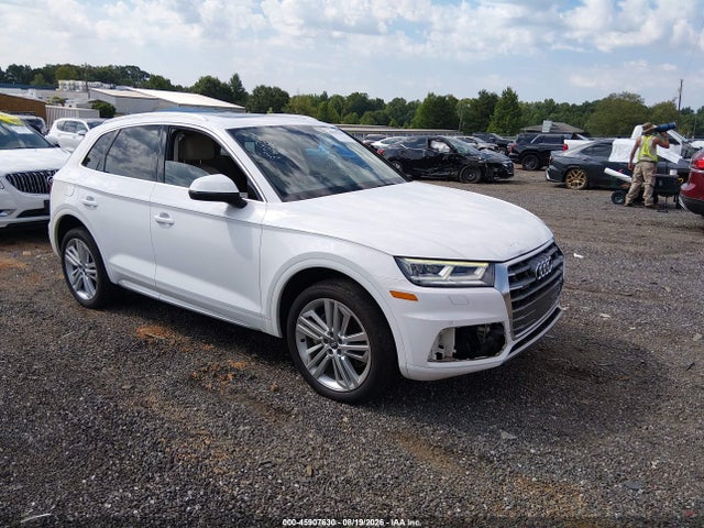 45907630 :رقم المزاد ، WA1BNAFY0J2013943 vin ، 2018 Audi Q5 2.0t Premium/2.0t Tech Premium مزاد بيع