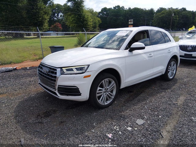 2018 Audi Q5 2.0t Premium/2.0t Tech Premium მანქანა იყიდება აუქციონზე, vin: WA1BNAFY0J2013943, აუქციონის ნომერი: 45907630