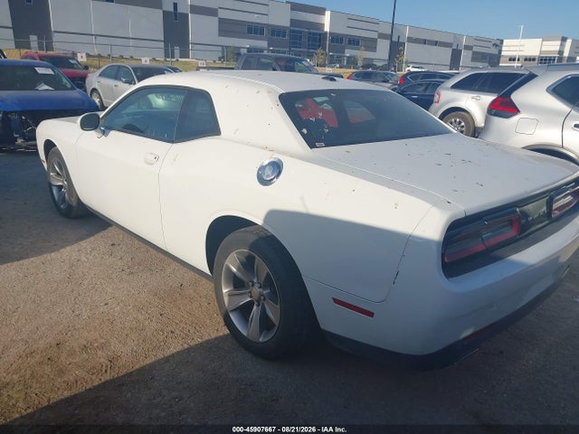 2017 Dodge Challenger Sxt მანქანა იყიდება აუქციონზე, vin: 2C3CDZAG5HH594145, აუქციონის ნომერი: 45907667