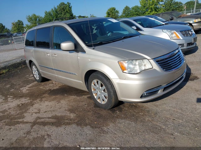 2013 Chrysler Town & Country Touring მანქანა იყიდება აუქციონზე, vin: 2C4RC1BG1DR677620, აუქციონის ნომერი: 45907693