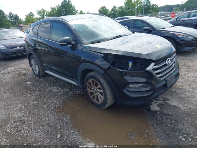 Продажа на аукционе авто 2017 Hyundai Tucson Se Plus, vin: KM8J33A48HU540078, номер лота: 45907701