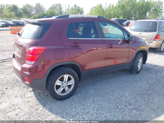 3GNCJPSB5HL272860 Chevrolet Trax Lt