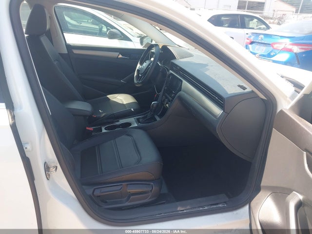 Продажа на аукционе авто 2022 Volkswagen Passat 2.0t Se, vin: 1VWSA7A39NC004932, номер лота: 45907733