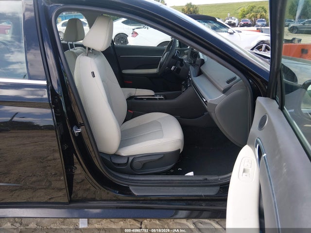 Продажа на аукционе авто 2024 Hyundai Sonata Sel, vin: KMHL64JA2RA354308, номер лота: 45907753