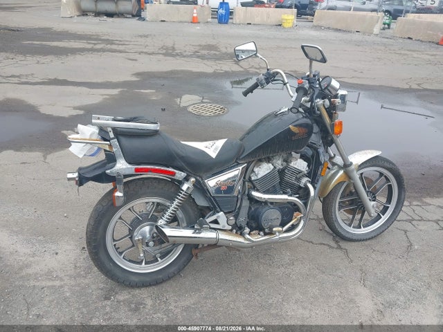 45907774 :رقم المزاد ، JH2PC0808DM002319 vin ، 1983 Honda Vt500 C مزاد بيع