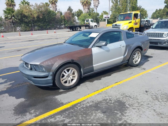 45907805 :رقم المزاد ، 1ZVHT82H975212613 vin ، 2007 Ford Mustang Gt Deluxe/gt Premium مزاد بيع
