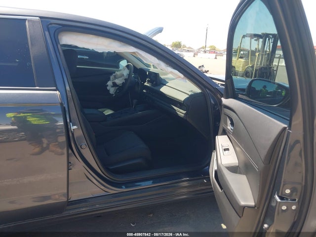 1HGCY1F21PA043787 Honda ACCORD LX