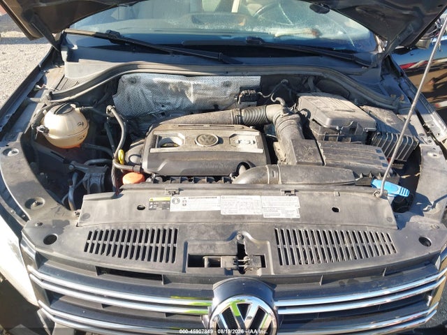 45907849 :رقم المزاد ، WVGSV7AX1HW513485 vin ، 2017 Volkswagen Tiguan 2.0t Wolfsburg Edition مزاد بيع