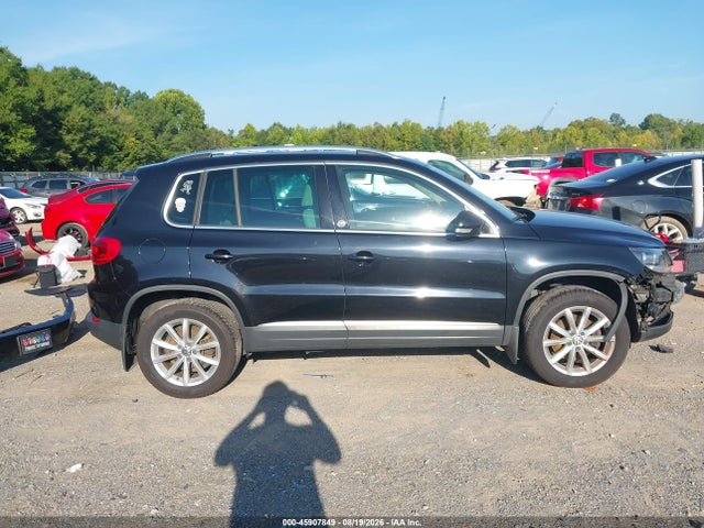 45907849 :رقم المزاد ، WVGSV7AX1HW513485 vin ، 2017 Volkswagen Tiguan 2.0t Wolfsburg Edition مزاد بيع
