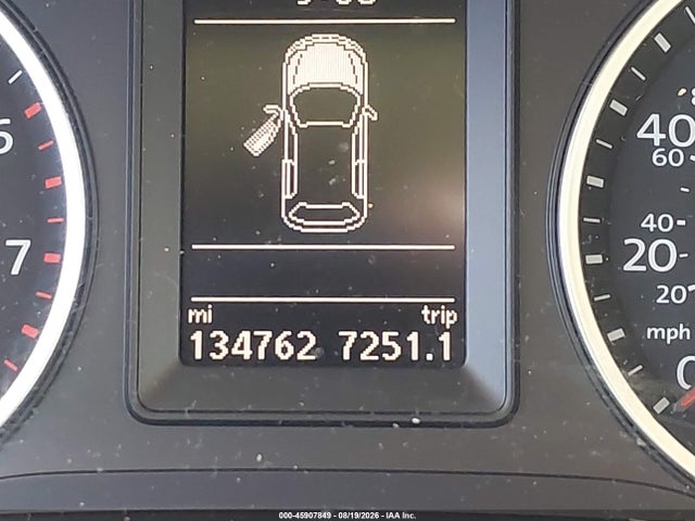 45907849 :رقم المزاد ، WVGSV7AX1HW513485 vin ، 2017 Volkswagen Tiguan 2.0t Wolfsburg Edition مزاد بيع