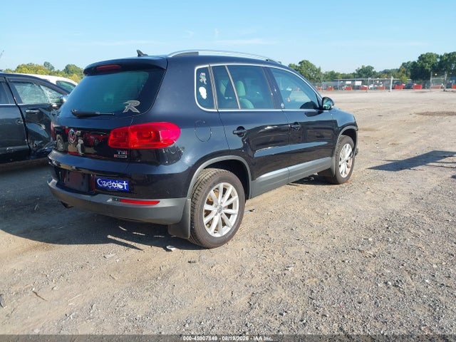 45907849 :رقم المزاد ، WVGSV7AX1HW513485 vin ، 2017 Volkswagen Tiguan 2.0t Wolfsburg Edition مزاد بيع