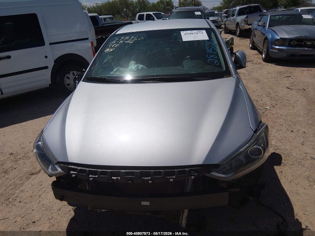 KMHD84LF2HU281526 Hyundai Elantra Limited