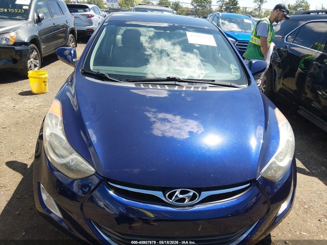 Продажа на аукционе авто 2013 Hyundai Elantra Gls, vin: 5NPDH4AE2DH419939, номер лота: 45907979