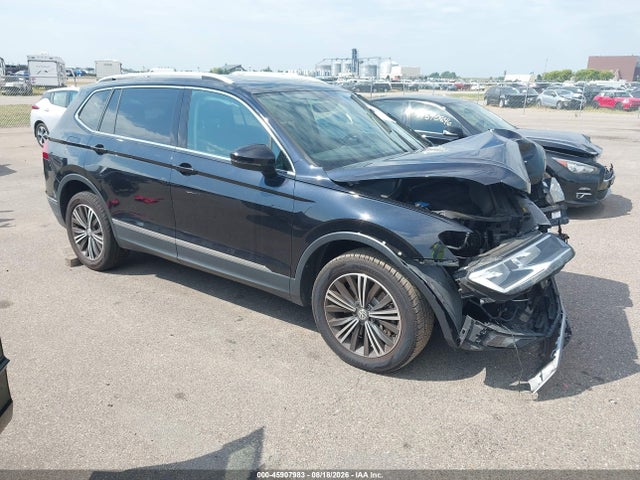 2018 Volkswagen Tiguan 2.0t Se/2.0t Sel მანქანა იყიდება აუქციონზე, vin: 3VV2B7AX6JM221223, აუქციონის ნომერი: 45907983