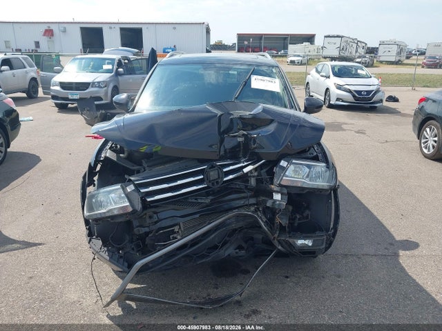 2018 Volkswagen Tiguan 2.0t Se/2.0t Sel მანქანა იყიდება აუქციონზე, vin: 3VV2B7AX6JM221223, აუქციონის ნომერი: 45907983
