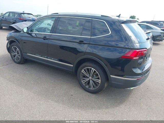 2018 Volkswagen Tiguan 2.0t Se/2.0t Sel მანქანა იყიდება აუქციონზე, vin: 3VV2B7AX6JM221223, აუქციონის ნომერი: 45907983