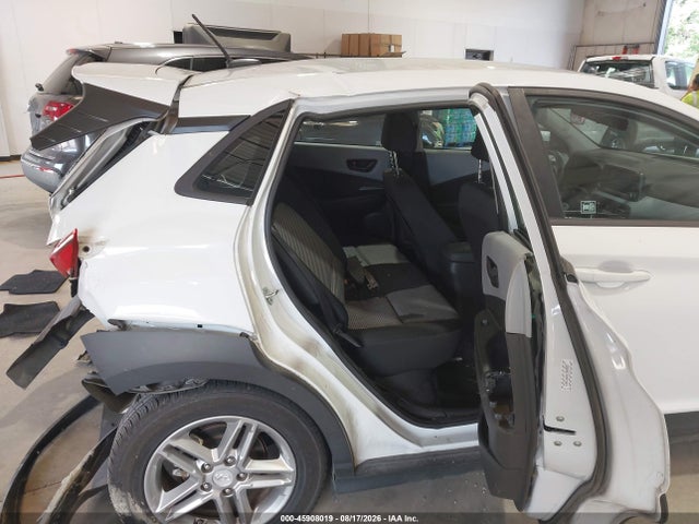 45908019 :رقم المزاد ، KM8K12AA5LU408527 vin ، 2020 Hyundai Kona Se مزاد بيع