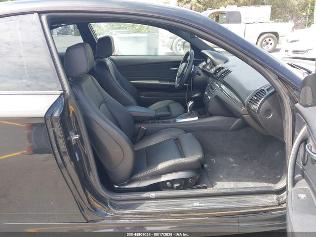 45908034 :رقم المزاد ، WBAUC9C53CVM13121 vin ، 2012 Bmw 135i مزاد بيع
