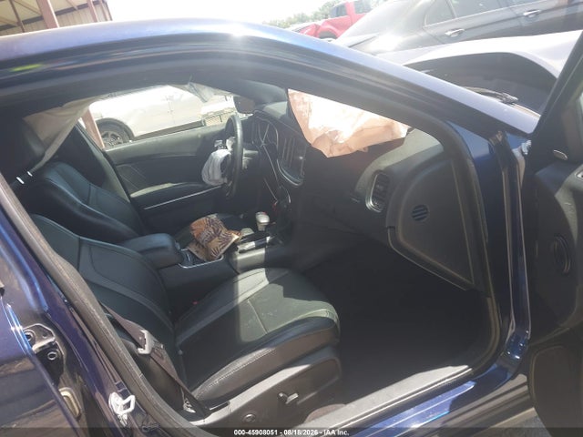 45908051 :رقم المزاد ، 2C3CDXHGXHH557330 vin ، 2017 Dodge Charger Sxt Rwd مزاد بيع