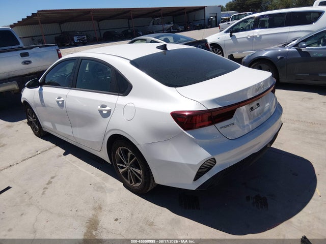 2024 Kia Forte Lxs მანქანა იყიდება აუქციონზე, vin: 3KPF24AD1RE772783, აუქციონის ნომერი: 45908099