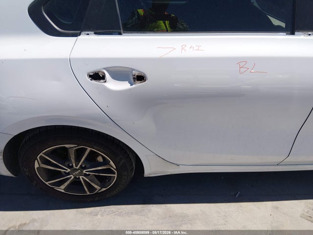2024 Kia Forte Lxs მანქანა იყიდება აუქციონზე, vin: 3KPF24AD1RE772783, აუქციონის ნომერი: 45908099