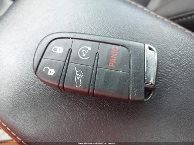 2018 Jeep Compass Limited 4x4 მანქანა იყიდება აუქციონზე, vin: 3C4NJDCB6JT306891, აუქციონის ნომერი: 45908140