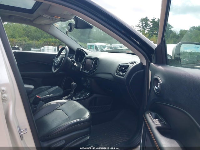 2018 Jeep Compass Limited 4x4 მანქანა იყიდება აუქციონზე, vin: 3C4NJDCB6JT306891, აუქციონის ნომერი: 45908140