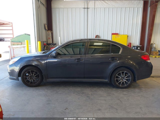 2011 Subaru Legacy 2.5i Premium მანქანა იყიდება აუქციონზე, vin: 4S3BMBC63B3255185, აუქციონის ნომერი: 45908161