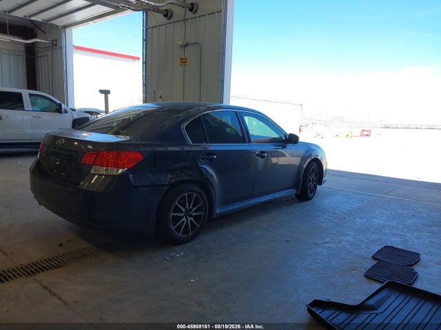 2011 Subaru Legacy 2.5i Premium მანქანა იყიდება აუქციონზე, vin: 4S3BMBC63B3255185, აუქციონის ნომერი: 45908161