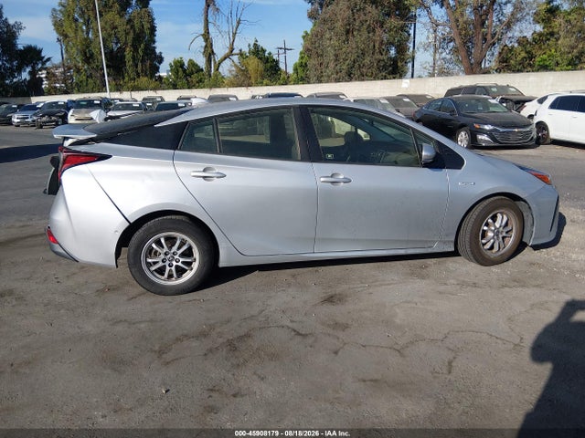Toyota Prius Le 2020 JTDKARFU1L3103516 Image 13