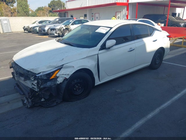 Nissan Altima 2.5 S 2019 1N4BL4BV8KC223023 Image 2
