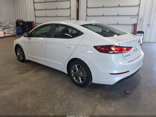 Продажа на аукционе авто 2018 Hyundai Elantra Sel, vin: 5NPD84LFXJH392006, номер лота: 45908204